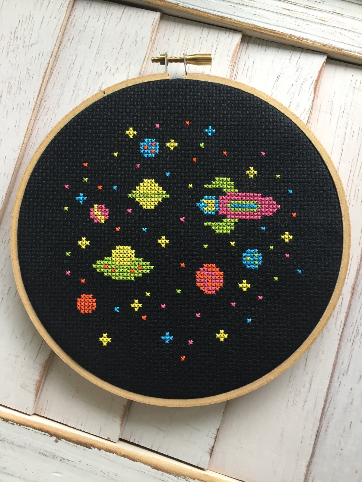 Outer Space Aliens Spaceship Counted Cross Stitch DIY KIT Beginner
